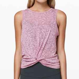 Lululemon — Breeze through twist tank